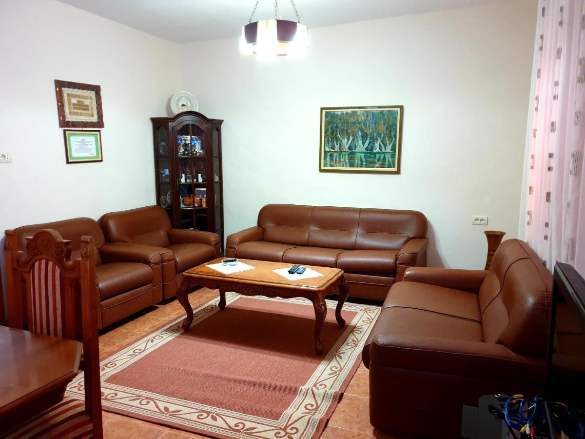 Vila Koltrina Shkoder Ngoại thất bức ảnh